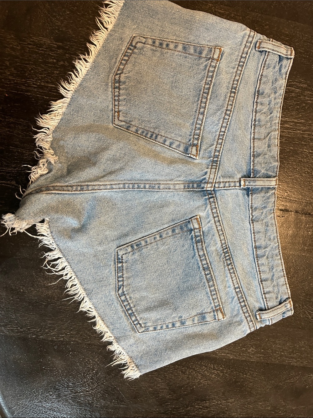 Topshop Light Blue Frayed Hem Denim Shorts - Picture 4 of 6